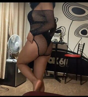 Full leaked Yari san private photo