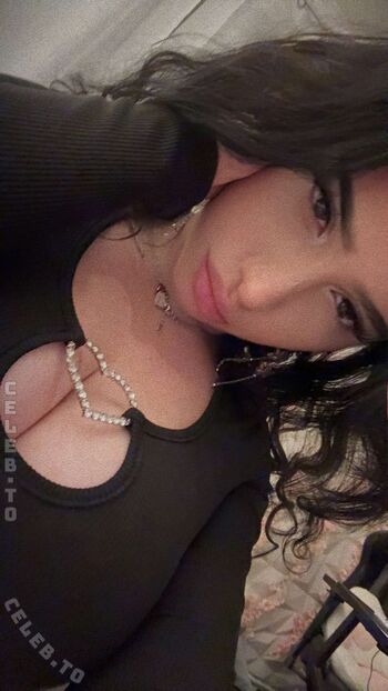 Full leaked Yasilisches private photo