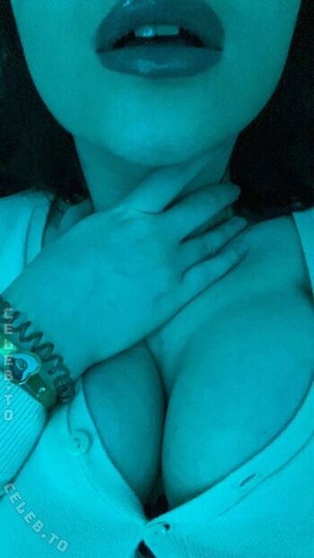 Full leaked Yasilisches private photo
