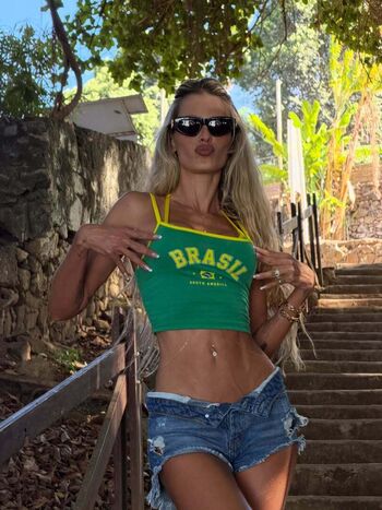 Full leaked Yasmin brunet page private onlyfans photo