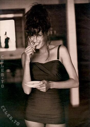 Full leaked Yasmin le bon private photo