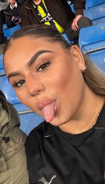 Full leaked Yasmin private photo