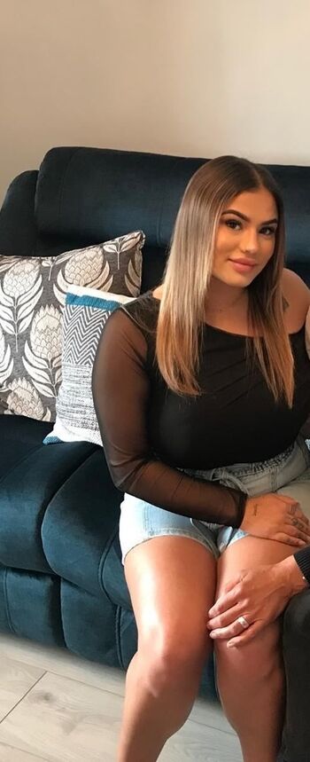 Full leaked Yasmin private photo