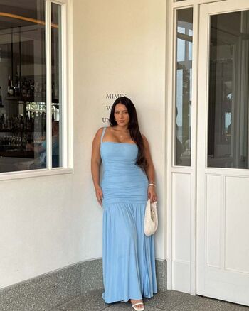 Full leaked Yasmine minovski private photo