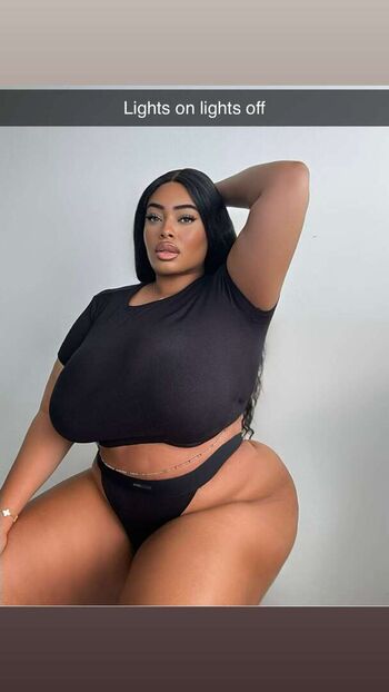 Full leaked Yathbeauty private onlyfans photo