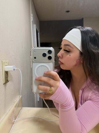 Full leaked Yayabaybee private photo
