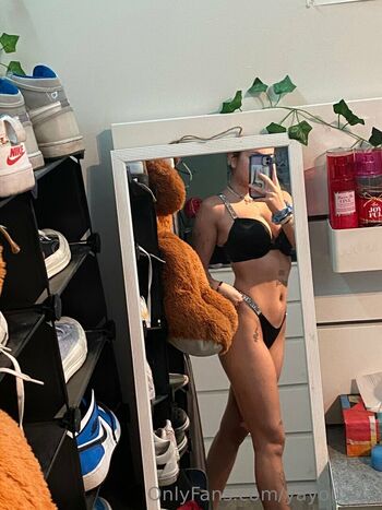Full leaked Yayoux private photo
