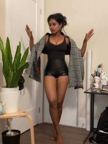 Full leaked Yaysumi private onlyfans photo