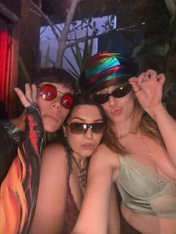 Full leaked Yeahmad og crew private photo