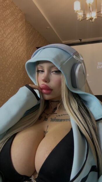 Full leaked Yeahmur private onlyfans photo