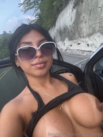 Full leaked Yeimyalmanza page private photo