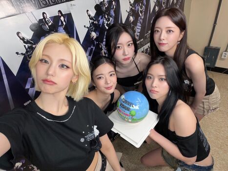 Full leaked Yeji page private onlyfans photo