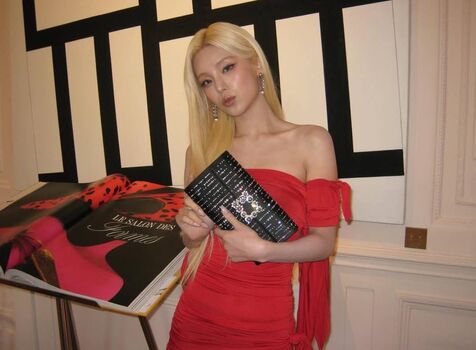 Full leaked Yeji page private onlyfans photo