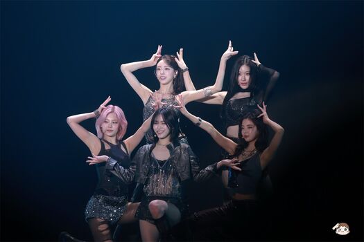 Full leaked Halee model/ private onlyfans photo