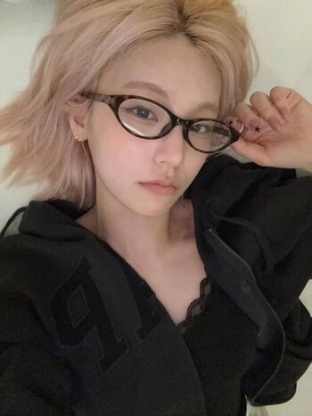 Full leaked Yeji page private photo
