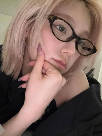 Full leaked Yeji page private photo