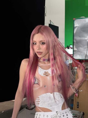 Full leaked Yeji page private photo