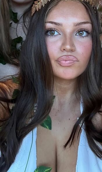 Full leaked Yellowpolkadotbirkin private onlyfans photo