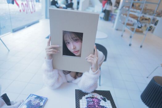 Full leaked Yeon yu yeonyumilk page private onlyfans photo