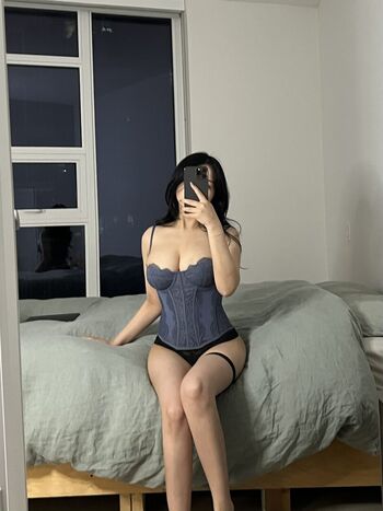 Full leaked Yeonaxo private onlyfans photo