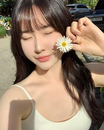 Full leaked Yeonjju page private onlyfans photo