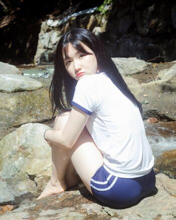 Full leaked Yeonjju page private onlyfans photo