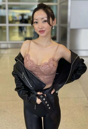 Full leaked Yeonmi park private photo