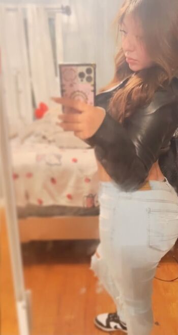 Full leaked Yesenia s private onlyfans photo