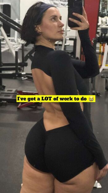 Full leaked Yesjulz  page private onlyfans photo