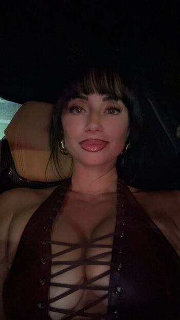 Full leaked Yesjulz private onlyfans photo