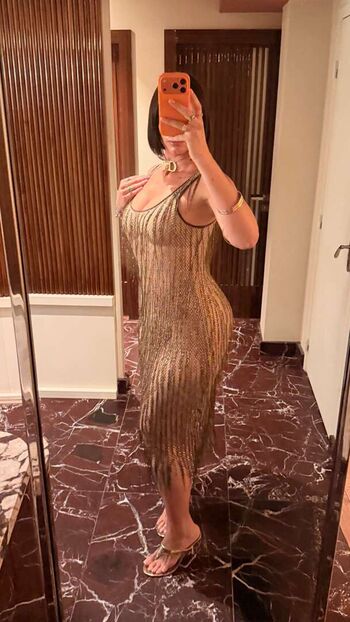 Full leaked Yesjulz private photo