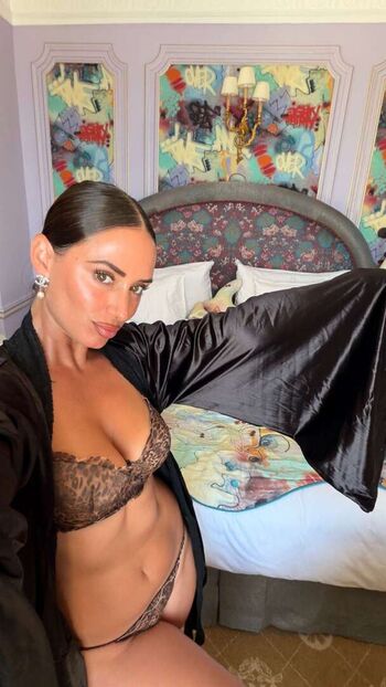 Full leaked Yesjulz private photo