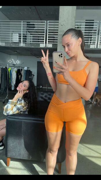Full leaked Yesjulz page private photo