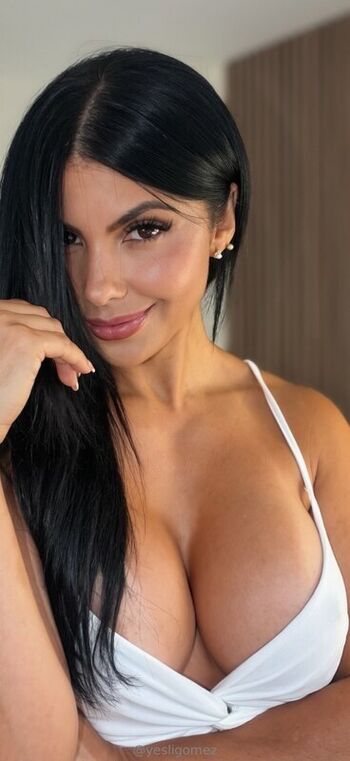 Full leaked Yesli gomez private photo