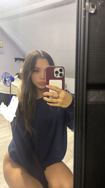 Full leaked Yessseeeniiaa private onlyfans photo