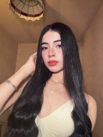 Full leaked Yiridiana private photo