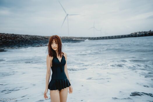 Full leaked Yiyi private photo
