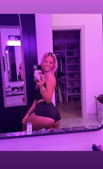 Full leaked Yogirlkg private onlyfans photo