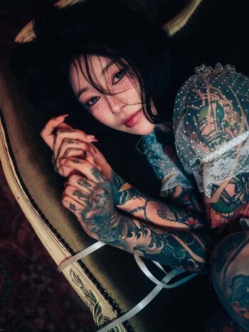 Full leaked Yoko private photo