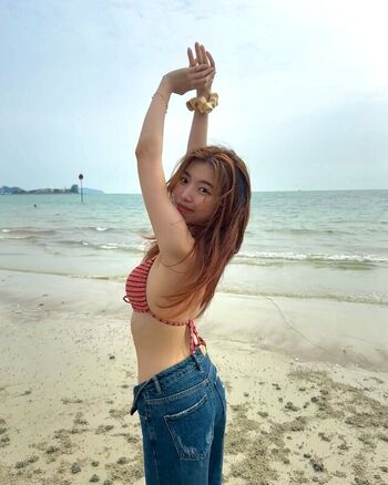 Full leaked Yong sim nie private photo