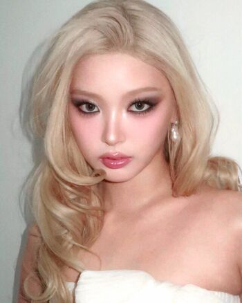Full leaked Yoonchae private photo