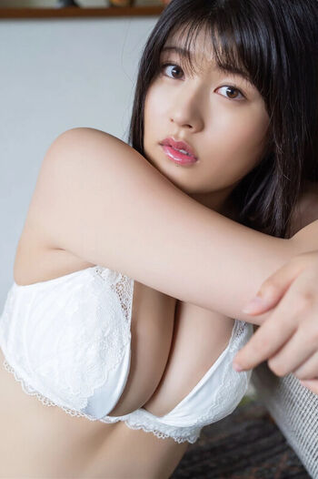 Full leaked Yoshino chitose private photo