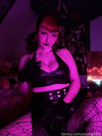Full leaked Youngdolly private photo