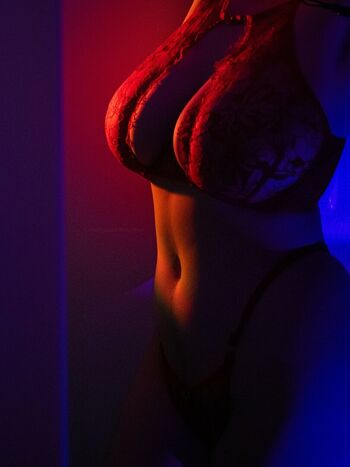 Full leaked Youramoureux private onlyfans photo