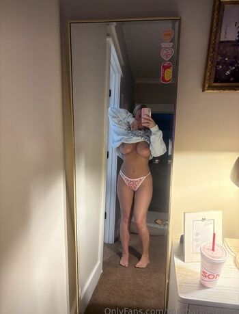 Full leaked Yourbarbiegirl private photo