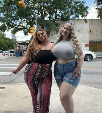 Full leaked Yourcurvystacy private photo