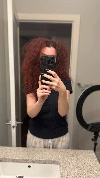 Full leaked Yourfavoriteredhead private photo