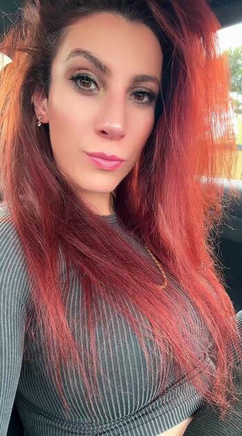 Full leaked Yourfavoriteredhead private photo