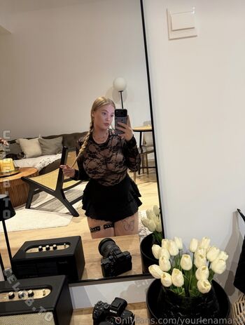 Full leaked Yourlenamarie private onlyfans photo