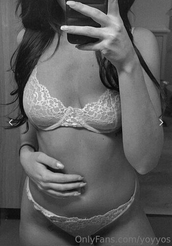 Full leaked Yoyyets private onlyfans photo